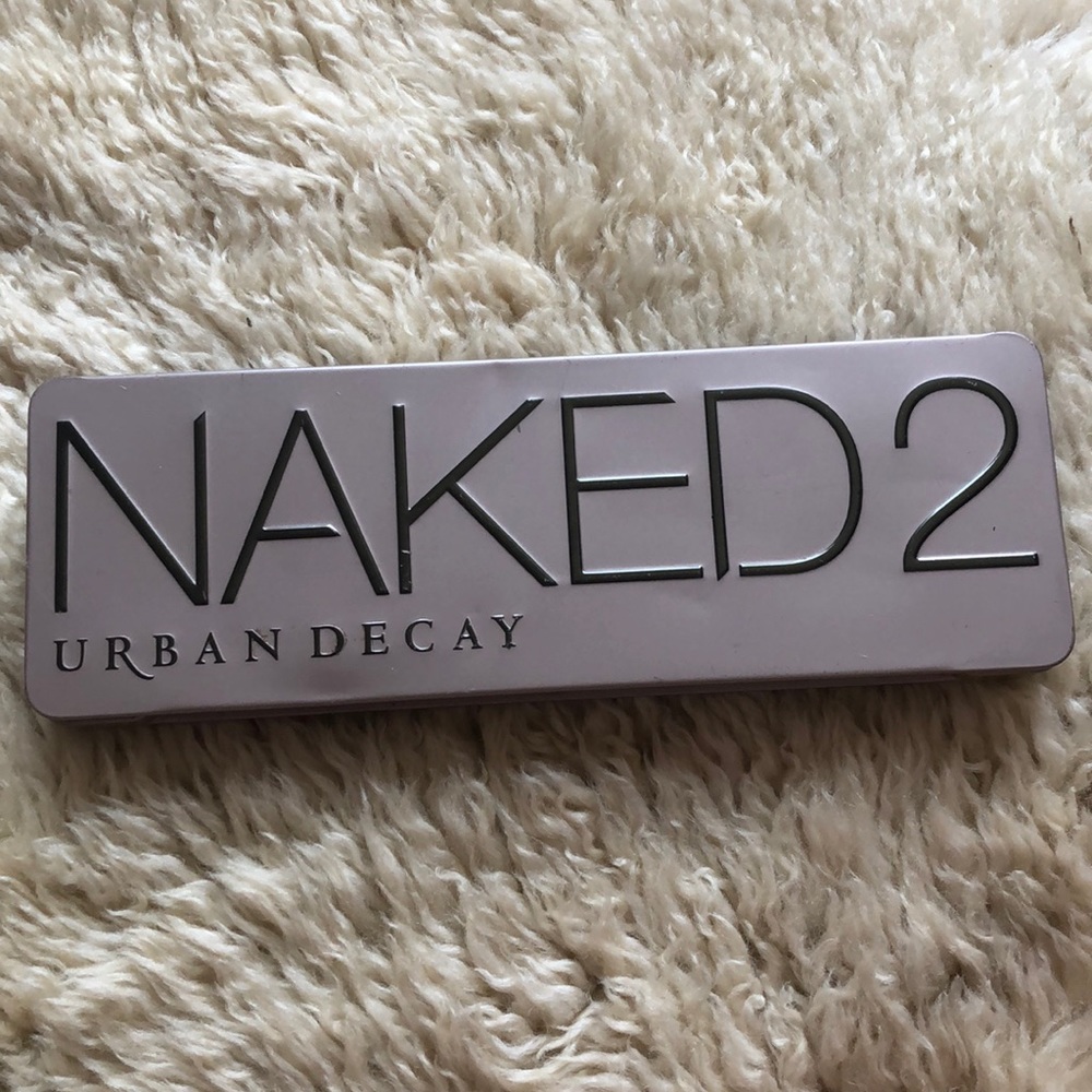 Naked 2 Pallet